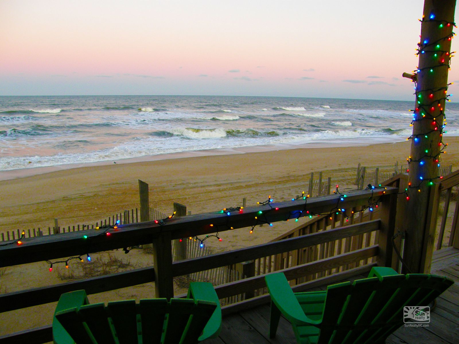 Spend the Holidays on the Outer Banks Sun Realty